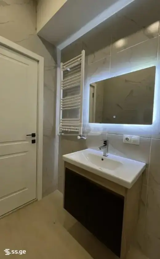 იყიდება, ბინა