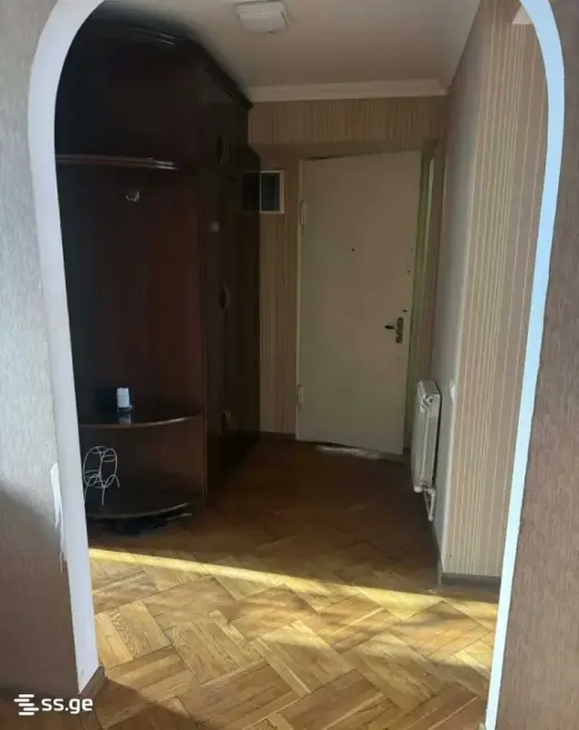 ქირავდება, ბინა