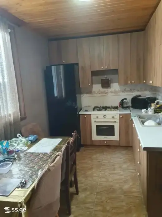 იყიდება, კერძო სახლი