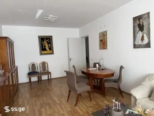 იყიდება, ბინა