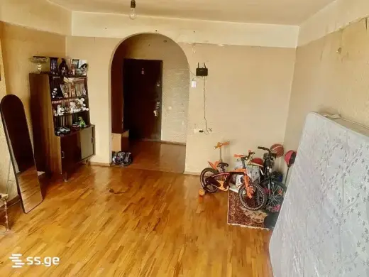 იყიდება, ბინა