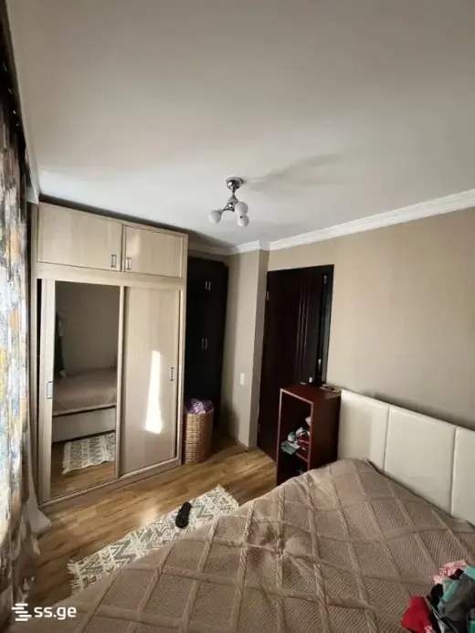 იყიდება, ბინა