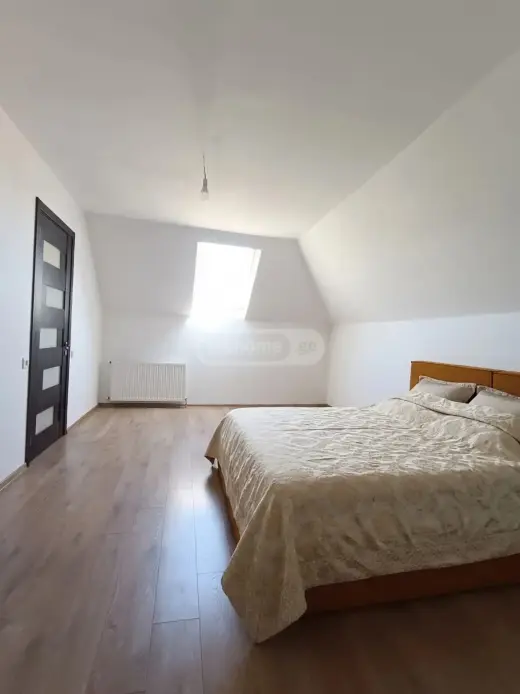 იყიდება, კერძო სახლი