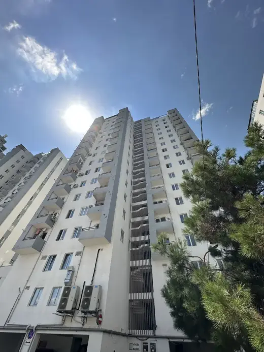 იყიდება, ბინა