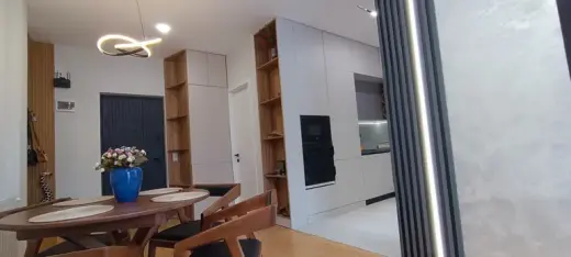 იყიდება, ბინა