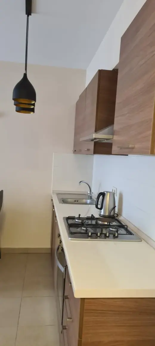 იყიდება, ბინა