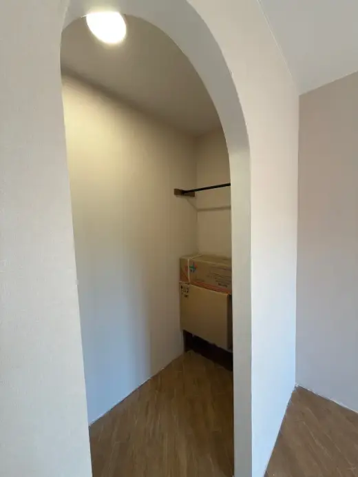 იყიდება, ბინა