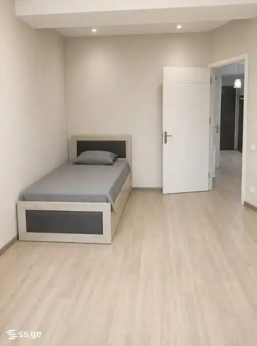 ქირავდება, ბინა