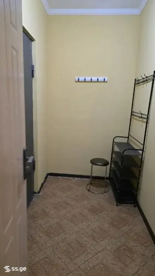 ქირავდება, ბინა