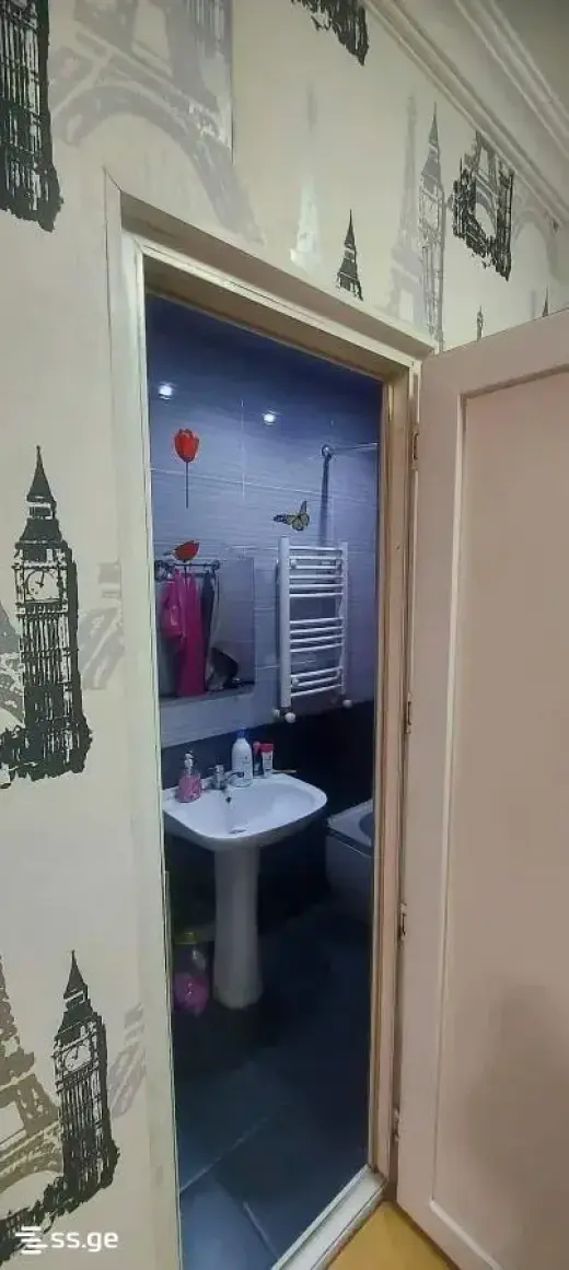 იყიდება, ბინა