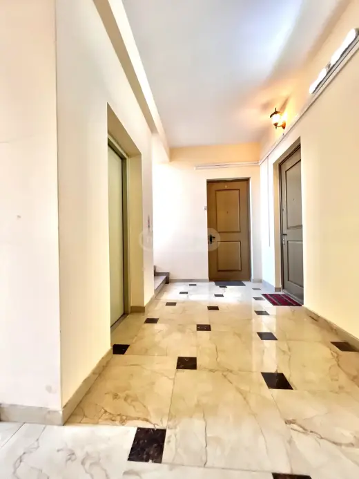 იყიდება, ბინა