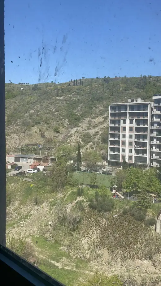 იყიდება, ბინა