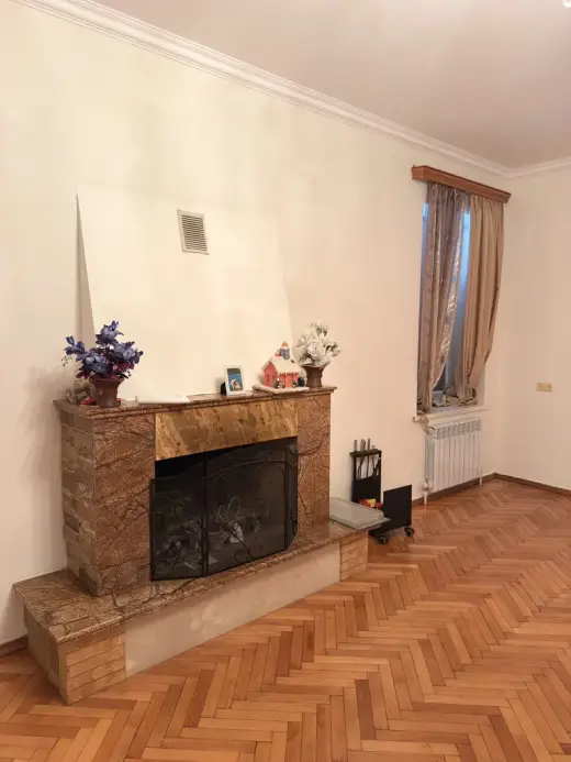 იყიდება, კერძო სახლი