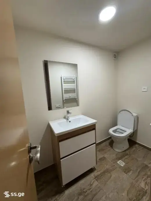 ქირავდება, კომერციული ფართი