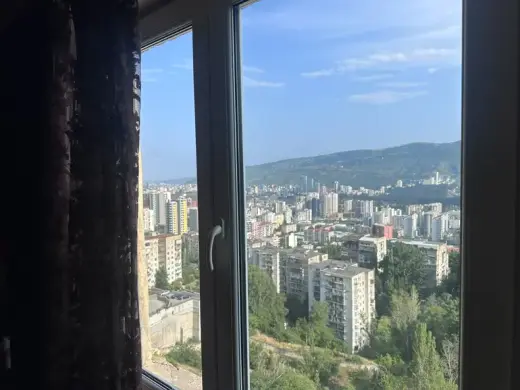 იყიდება, ბინა
