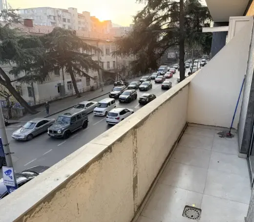 იყიდება, ბინა