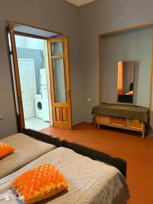 ქირავდება, ბინა