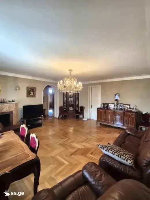 იყიდება, ბინა