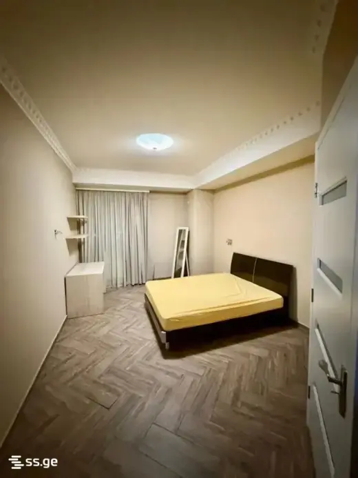 იყიდება, ბინა
