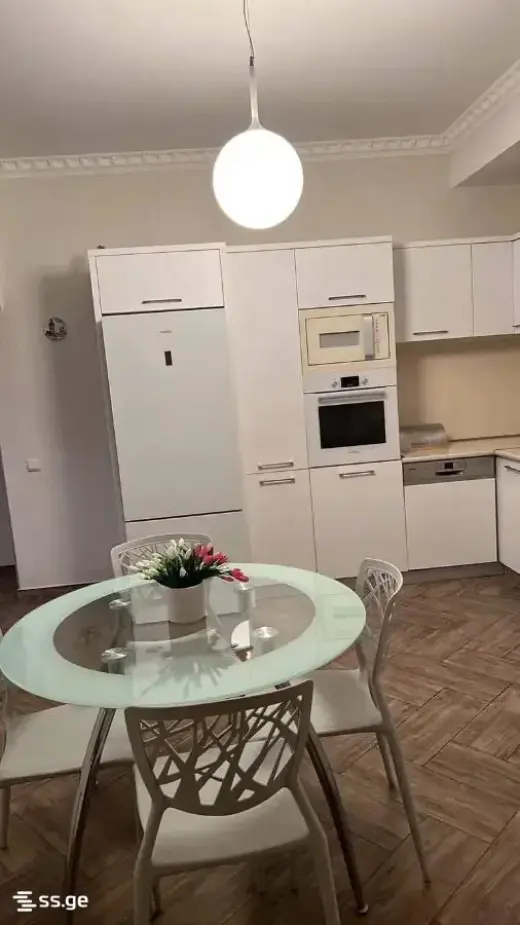 იყიდება, ბინა