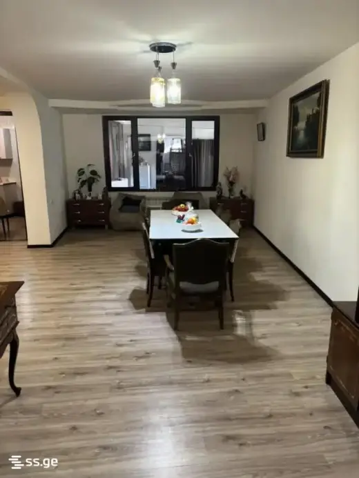 იყიდება, კერძო სახლი