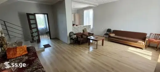 იყიდება, კერძო სახლი