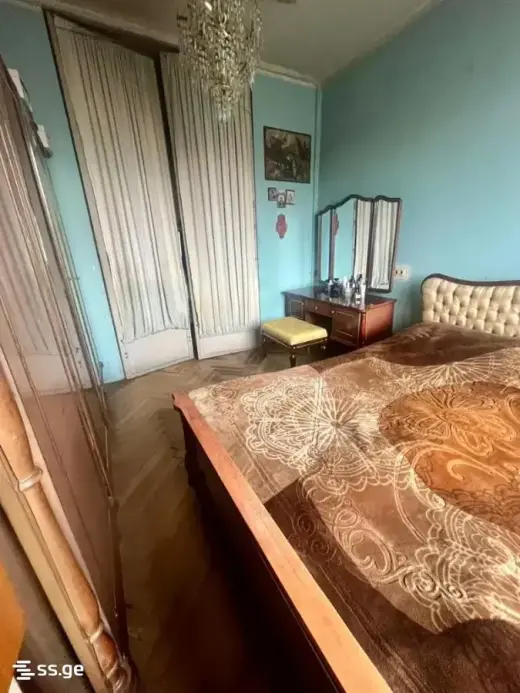 იყიდება, ბინა