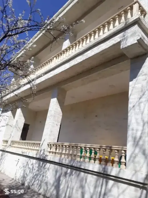 იყიდება, კერძო სახლი