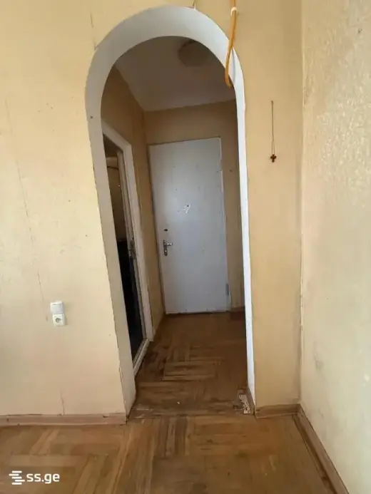 იყიდება, ბინა