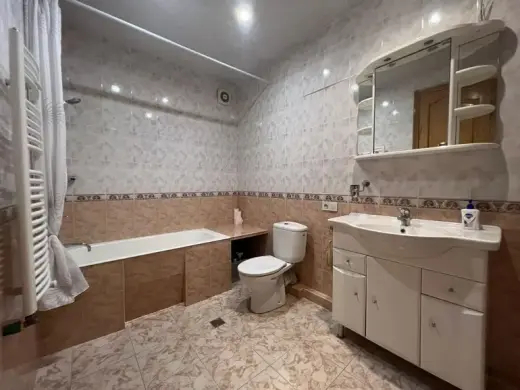 იყიდება, ბინა