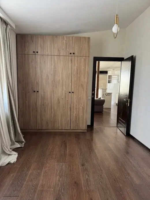 ქირავდება, ბინა