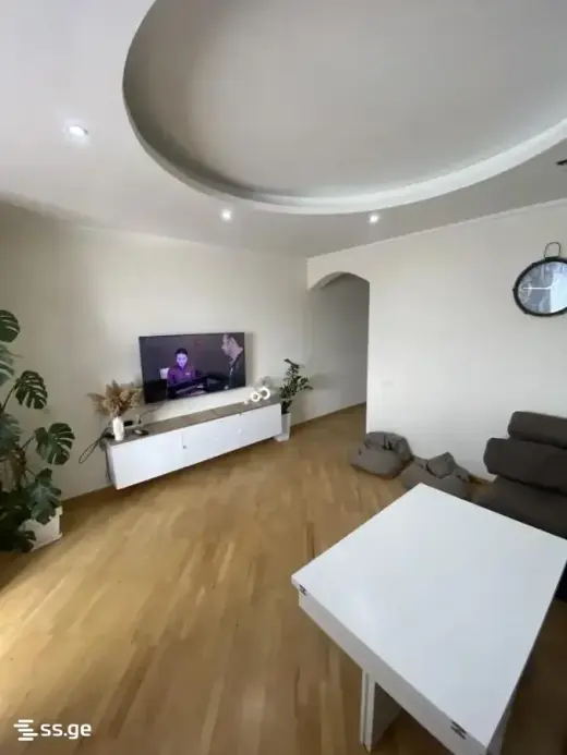 იყიდება, ბინა