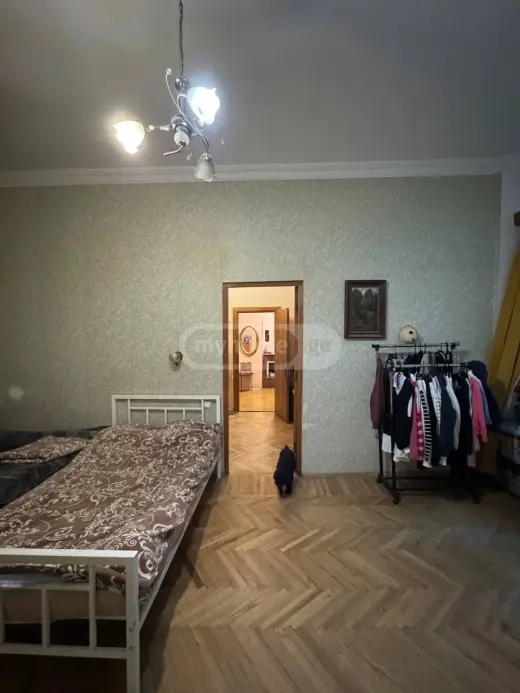 იყიდება, ბინა