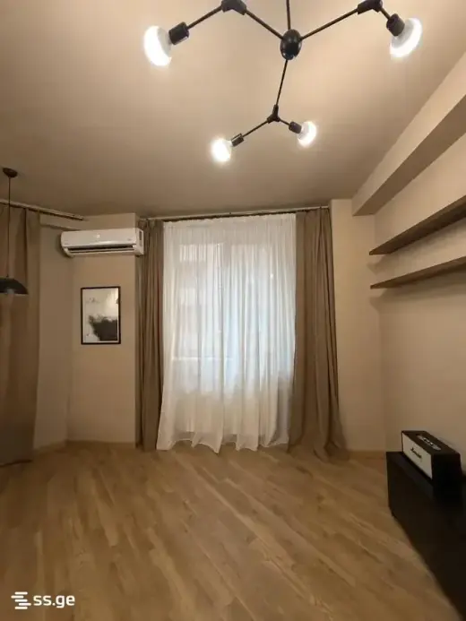ქირავდება, კომერციული ფართი