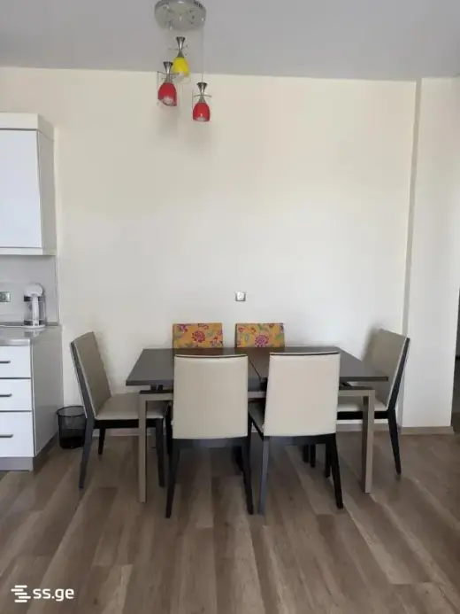 ქირავდება, ბინა