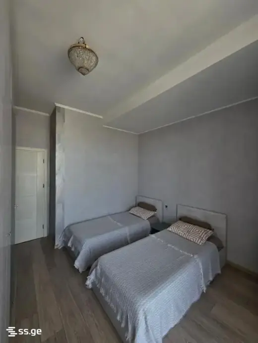 იყიდება, ბინა