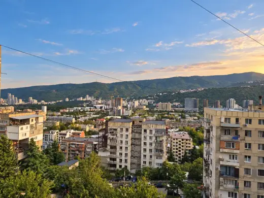 იყიდება, ბინა