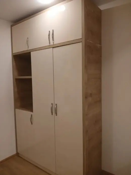 იყიდება, ბინა