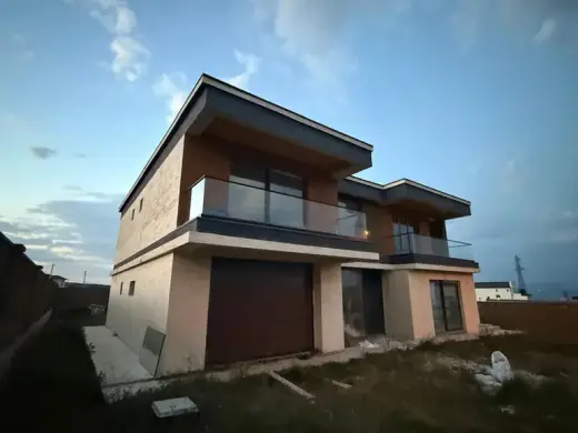 იყიდება, კერძო სახლი