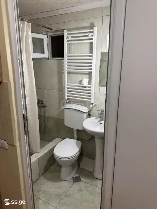 ქირავდება, ბინა