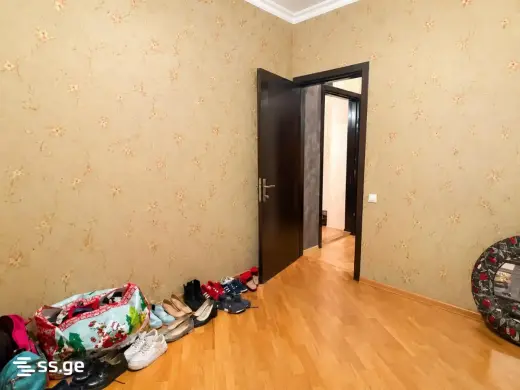 იყიდება, ბინა