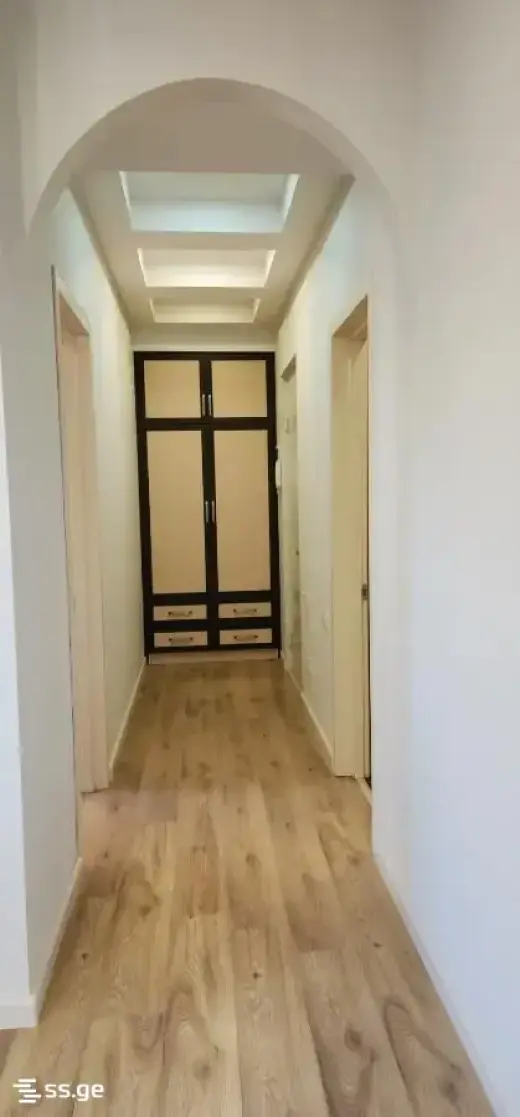 ქირავდება, ბინა