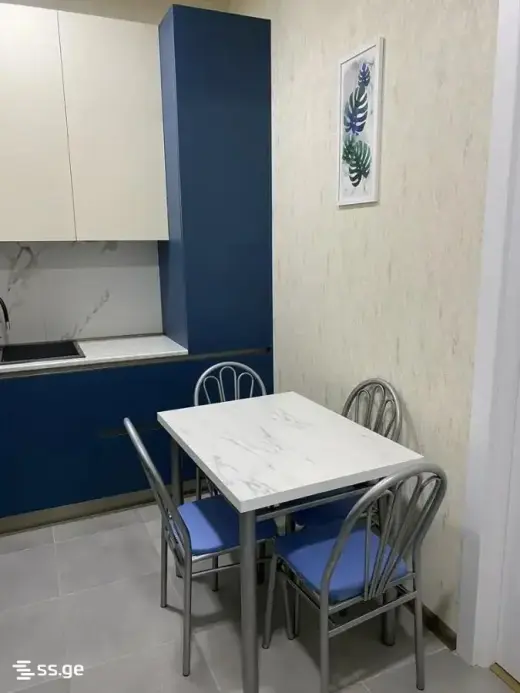 ქირავდება, ბინა