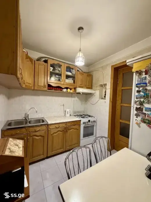 იყიდება, ბინა