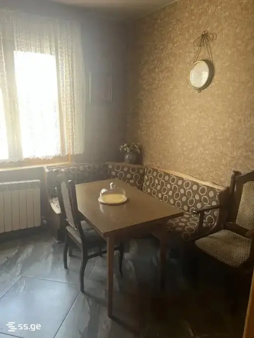 იყიდება, ბინა