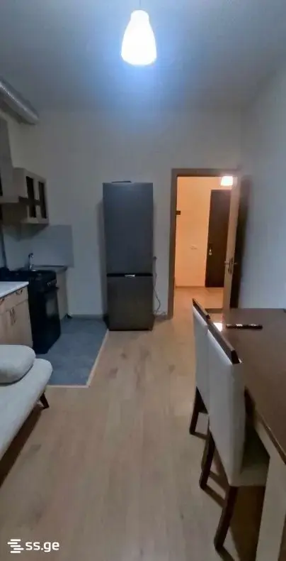 ქირავდება, ბინა