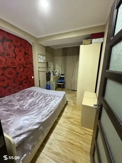 იყიდება, ბინა