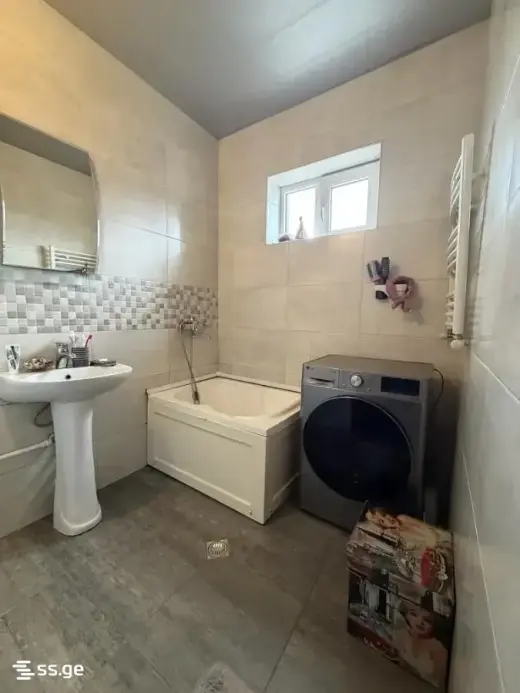 იყიდება, ბინა