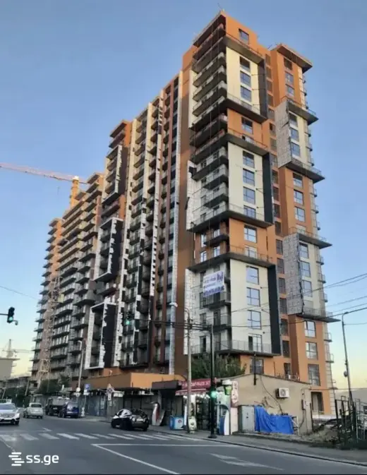 ქირავდება, ბინა