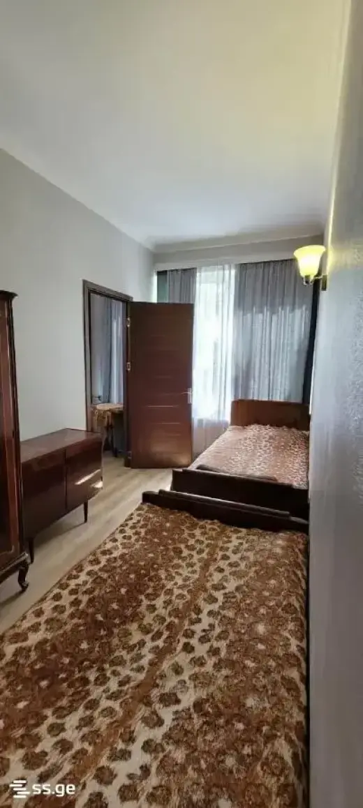 იყიდება, კერძო სახლი
